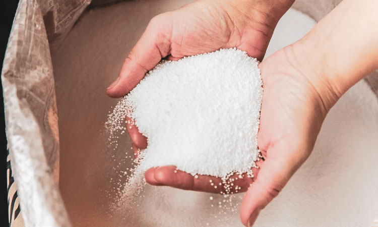 تأثیر اسید استئاریک بر کیفیت و عملکرد تزریق پلاستیک