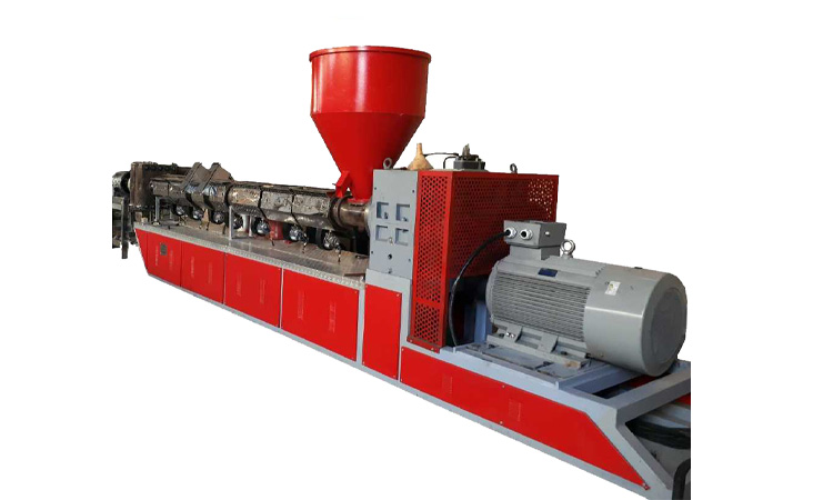 بررسی انواع دستگاه گرانول ساز