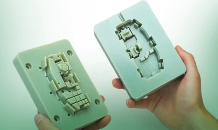 بررسی ۶ تفاوت قالب سیلیکونی و قالب تزریق پلاستیک